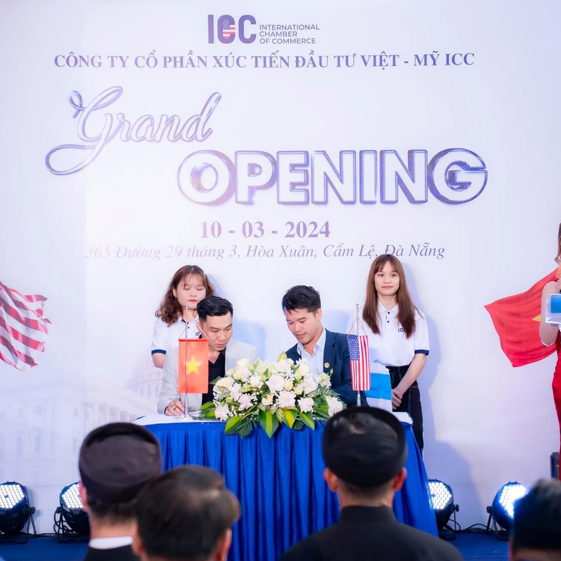 Công ty Thiết kế Xây dựng 20 mix house home hoat dong 1